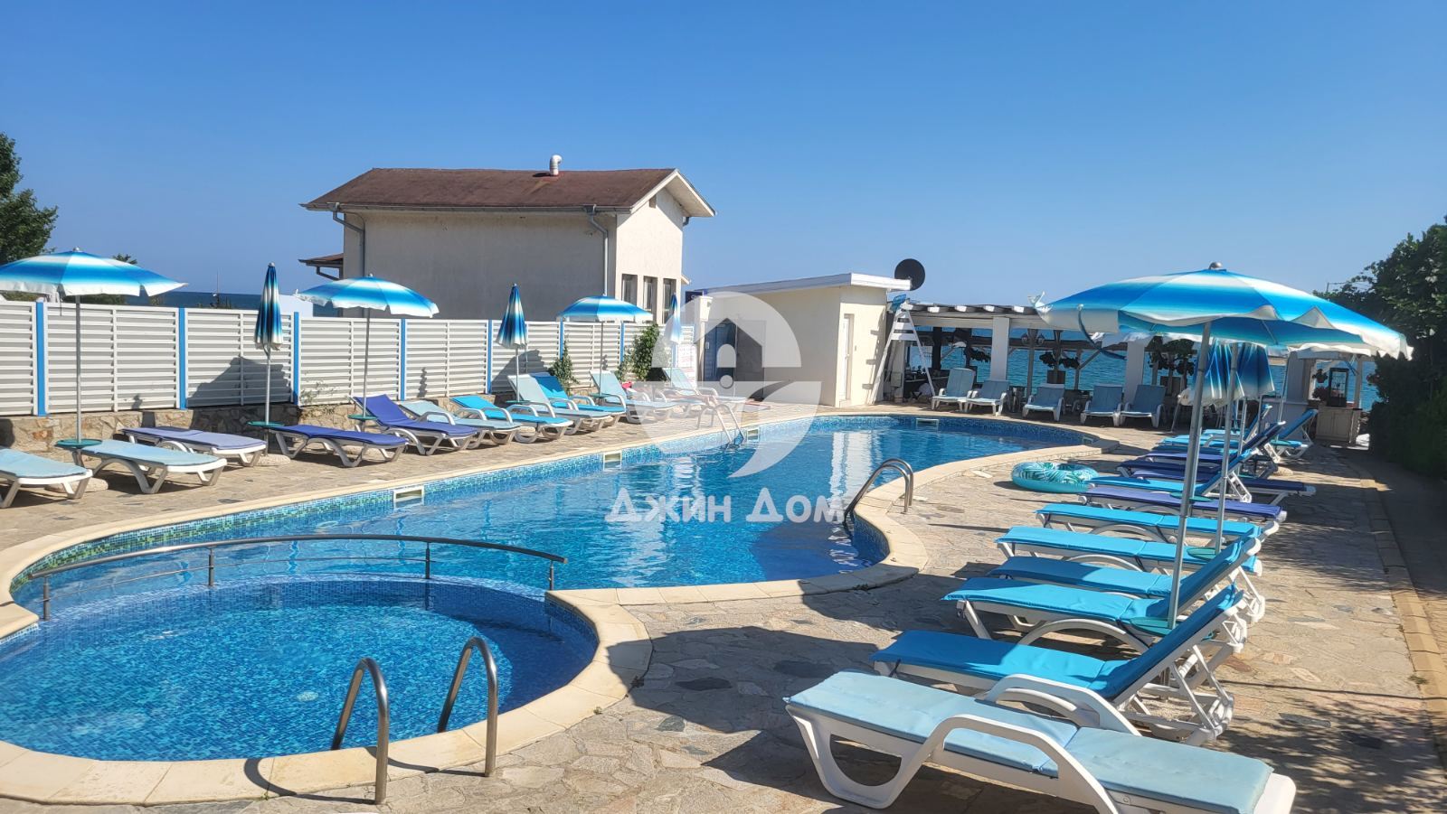 Двустаен апартамент с ГЛЕДКА МОРЕ в „Свети Никола“, гр. Свети Влас - 0