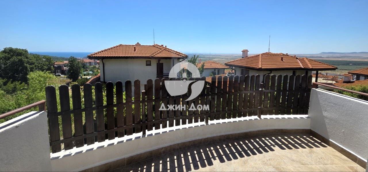 Тристаен апартамент с ПАНОРАМА МОРЕ в к-с „Бей Вю Вилас“, с. Кошарица - 0