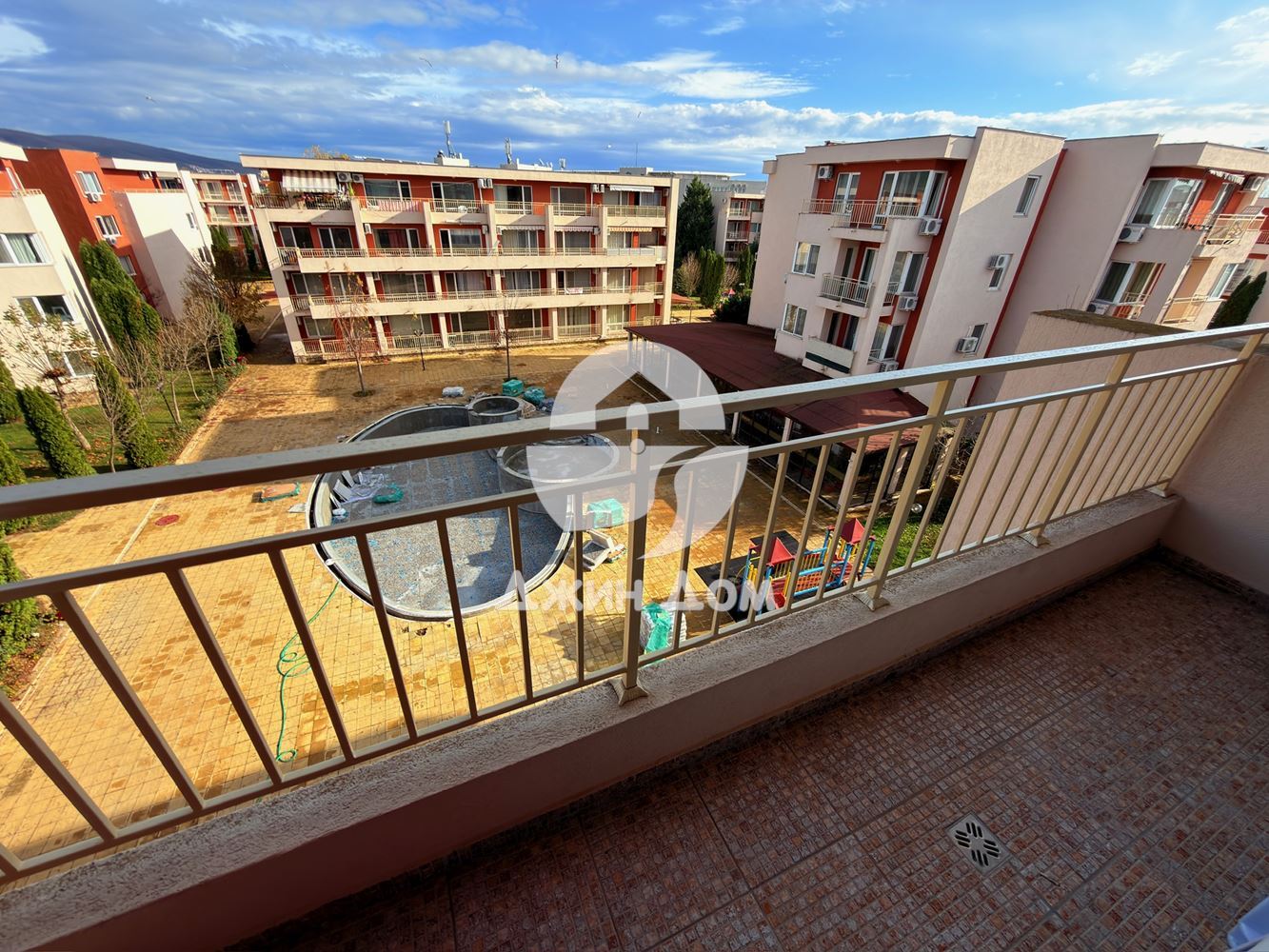 Просторен двустаен апартамент в к-с Несебър Форт Клуб“, Слънчев бряг - 0