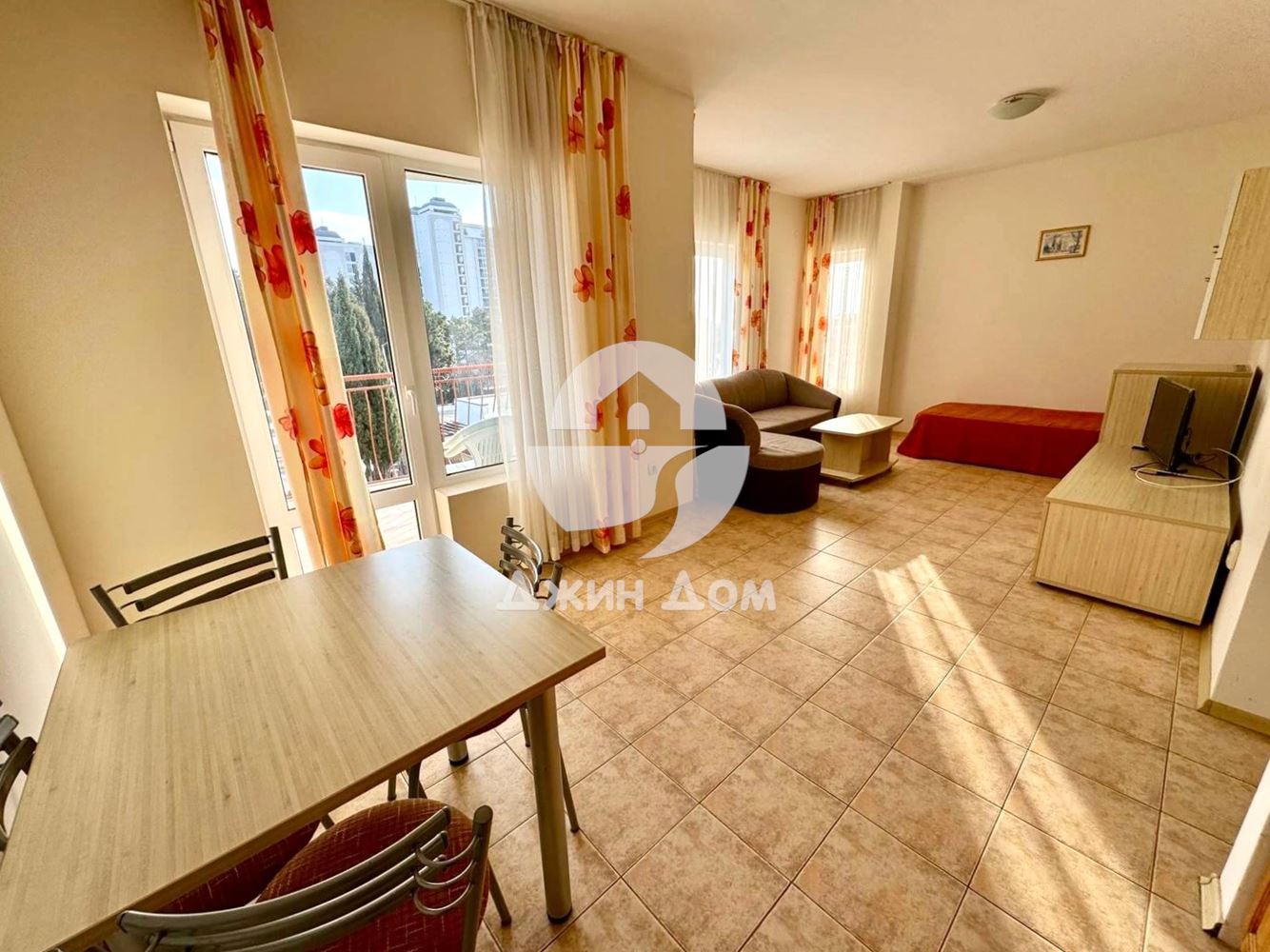 Просторен двустаен апартамент в к-с Белл Еър, гр. Свети Влас - 0