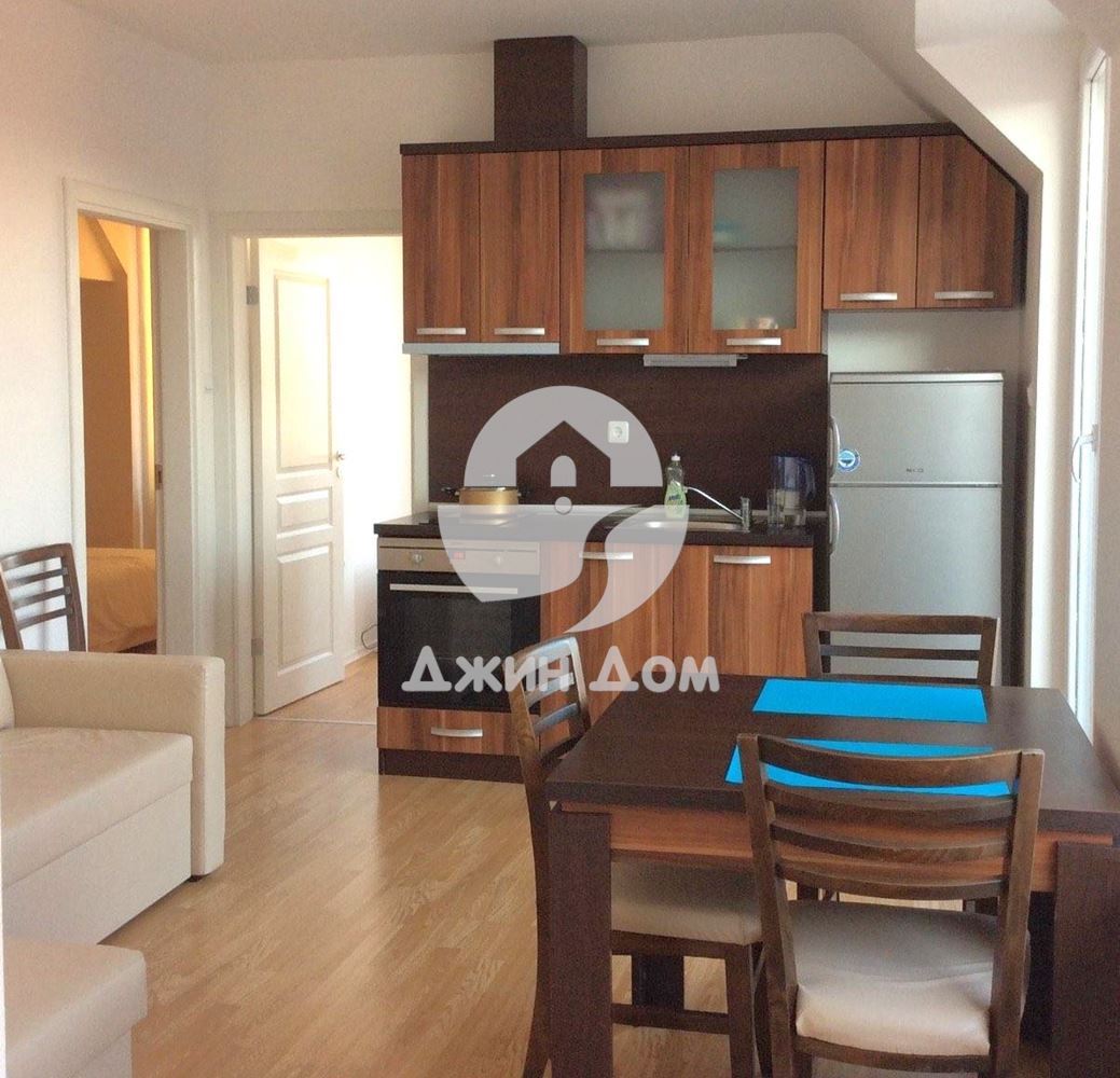 Просторен тристаен апартамент в к-с „Романс Марин”, к.к. Слънчев бряг - 0