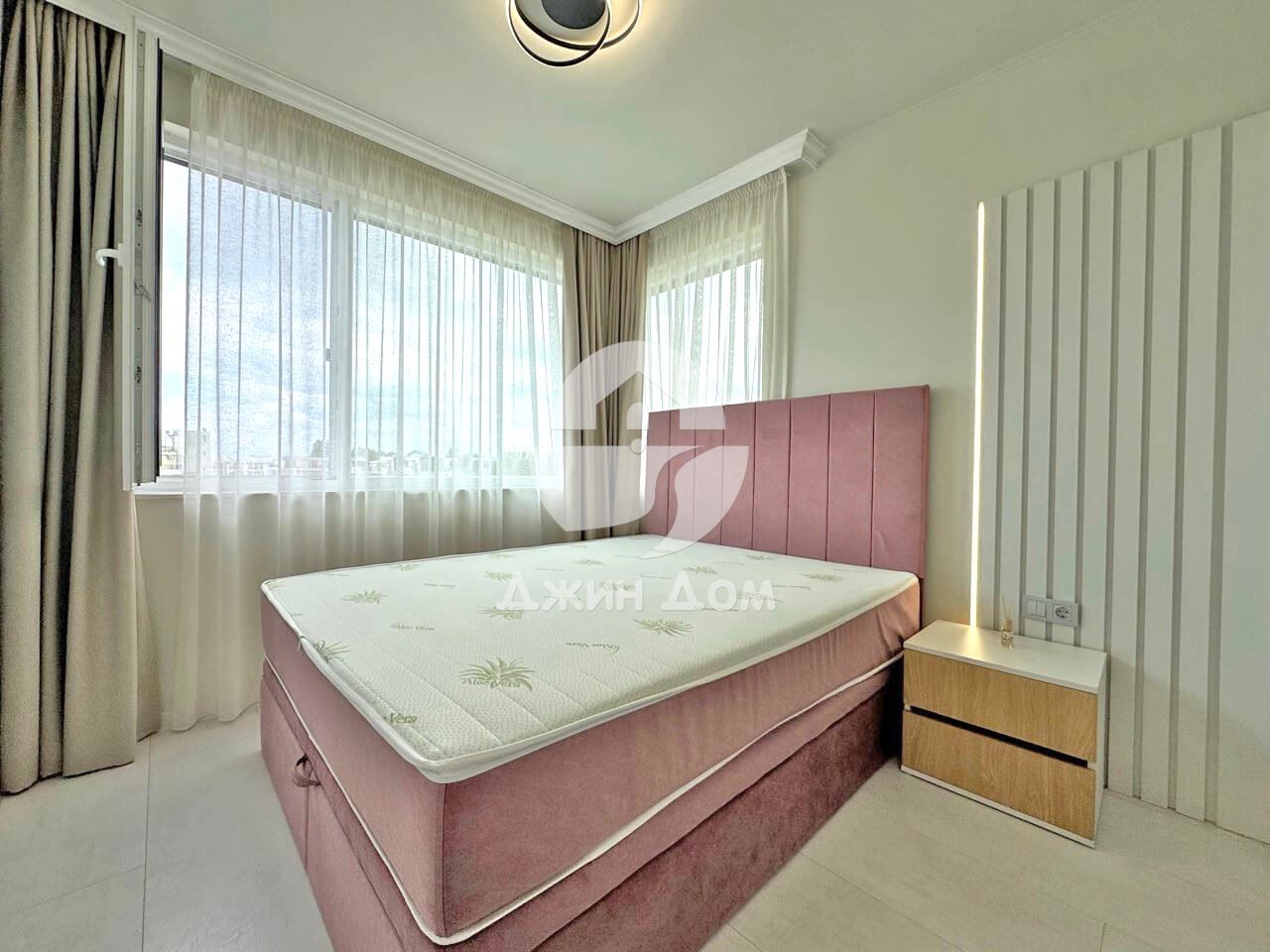 Стилен двустаен апартамент в к-с „Доменико“, к.к. Слънчев бряг - 0