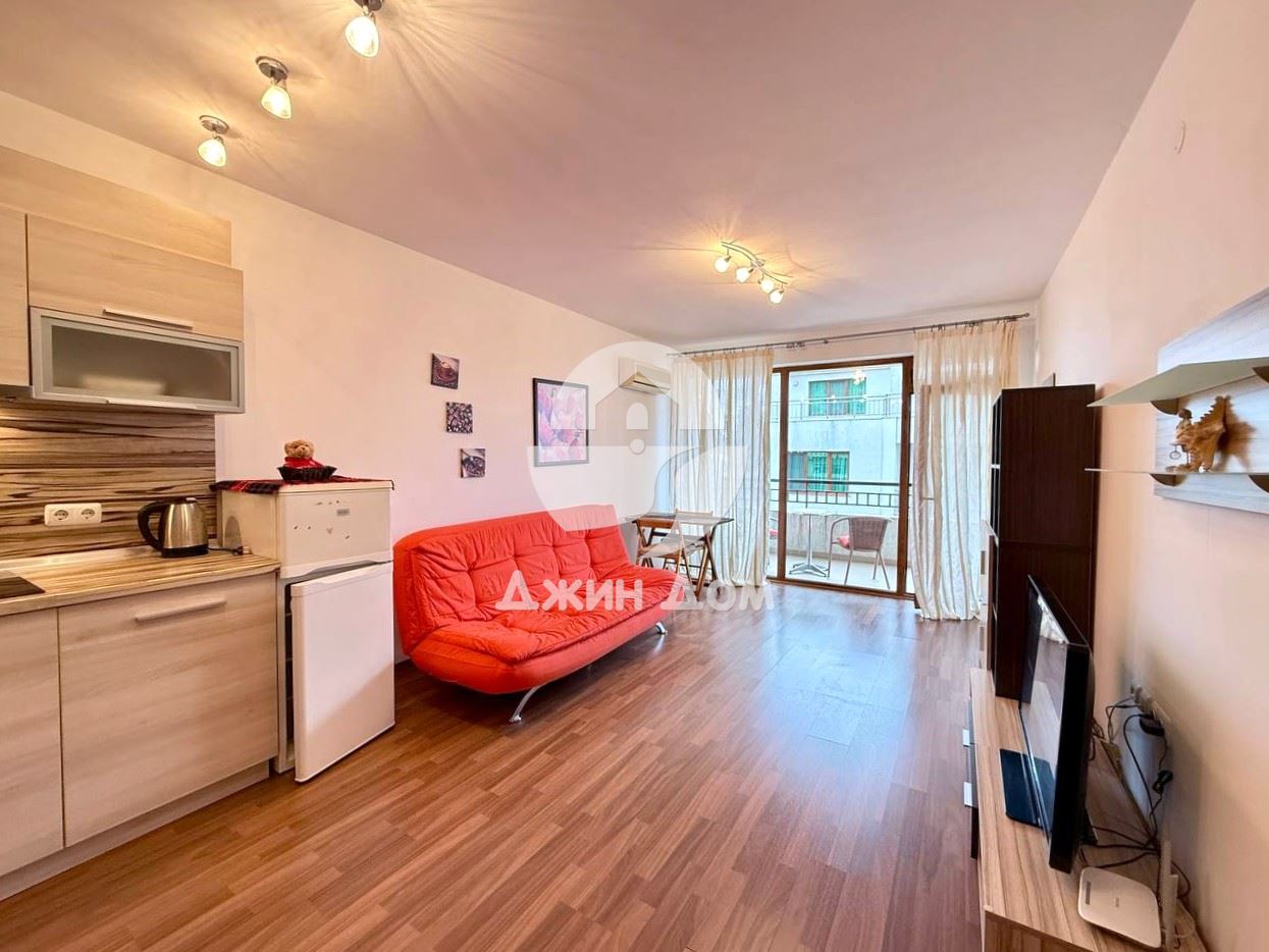 Двустаен апартамент с ГЛЕДКА МОРЕ в к-с „Вила Аква“, гр. Свети Влас - 0