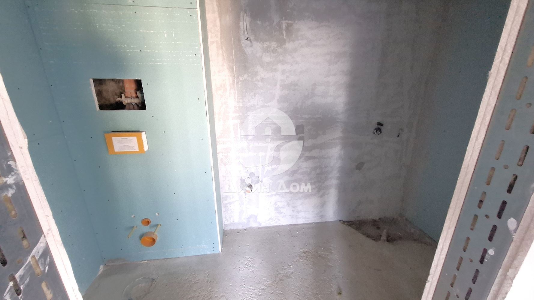 Просторен двустаен апартамент с ГЛЕДКА МОРЕ, гр. Несебър - 0