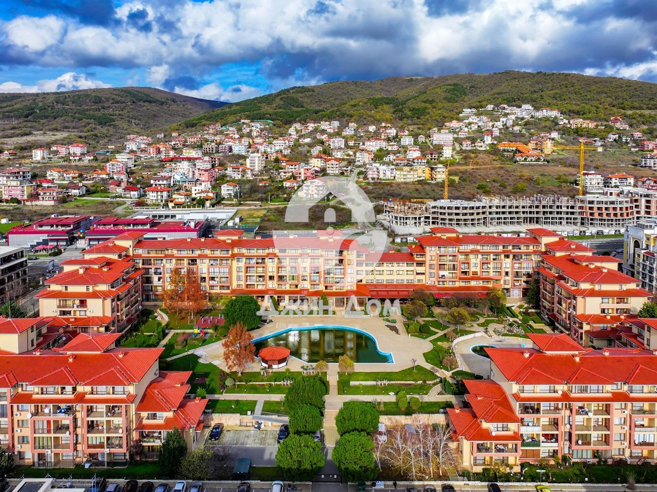 Двустаен апартамент в к-с „Меджик Дриймс“, гр. Свети Влас - 0