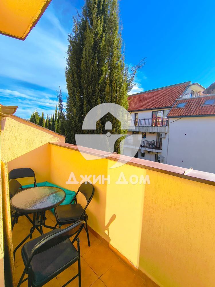 Просторен двустаен апартамент в к-с „Морски Фар“, гр. Свети Влас - 0