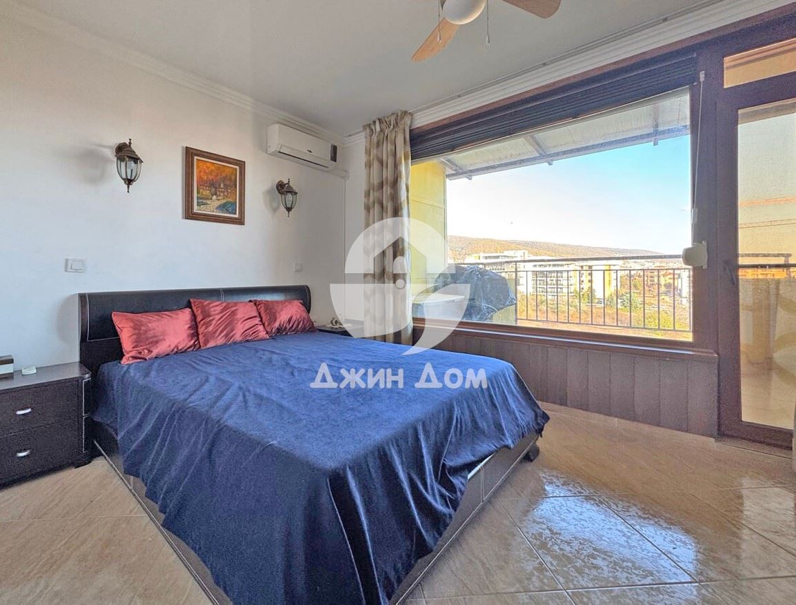 Просторен двустаен апартамент в к-с „Антония“, гр. Свети Влас - 0