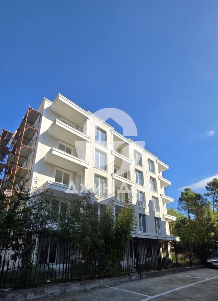 Двустаен апартамент БЕЗ ТАКСА в к-с „Ла Мер Силвър“, к.к. Слънчев бряг - 0