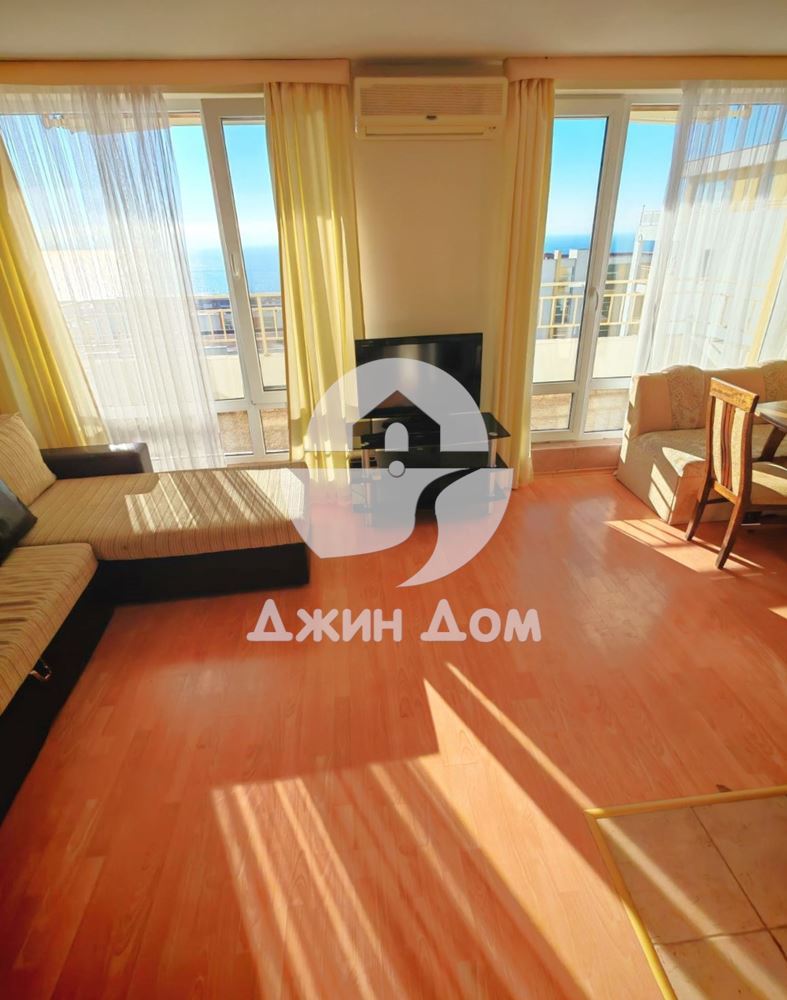 Тристаен апартамент с ПАНОРАМА МОРЕ в Империал Форт Клуб, Свети Влас - 0