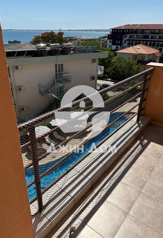 Тристаен апартамент с ГЛЕДКА МОРЕ в к-с Блу Уотър, гр. Свети Влас - 0