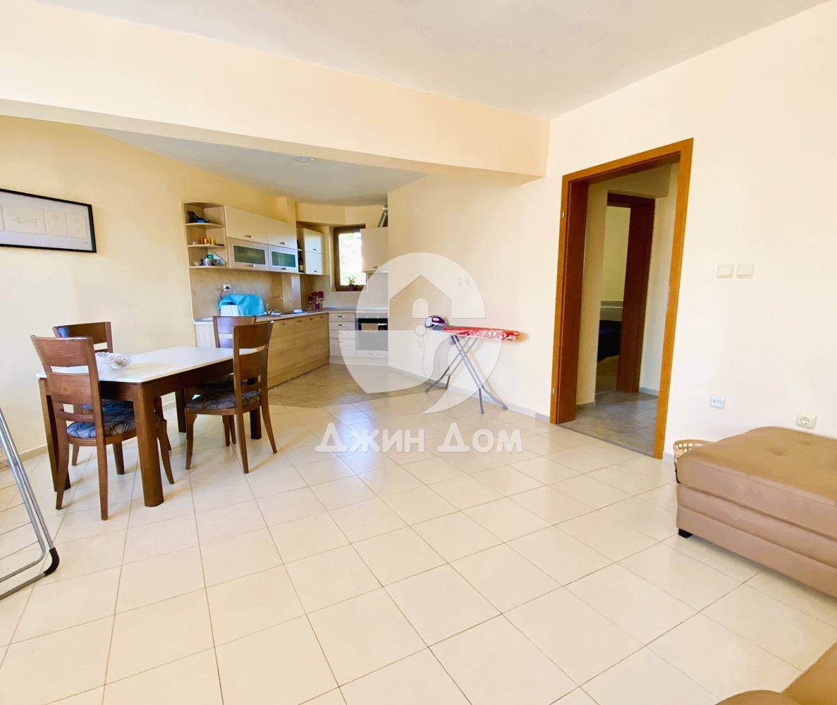 Двустаен апартамент в к-с Шато Дел Мар, Слънчев бряг - 0