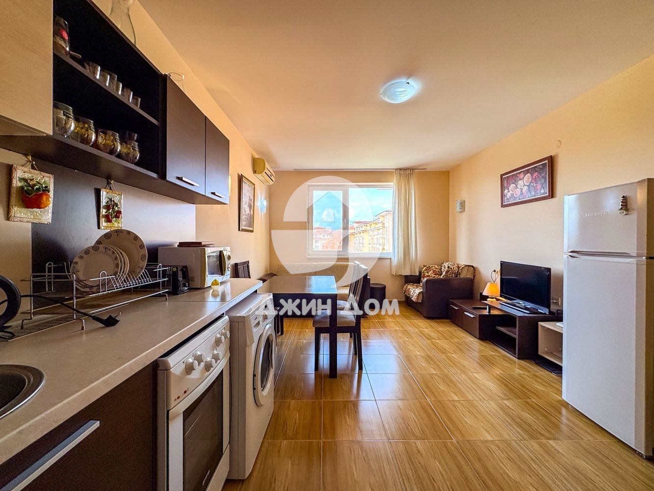 Двустаен апартамент в к-с „Меджик Дриймс“, гр. Свети Влас - 0