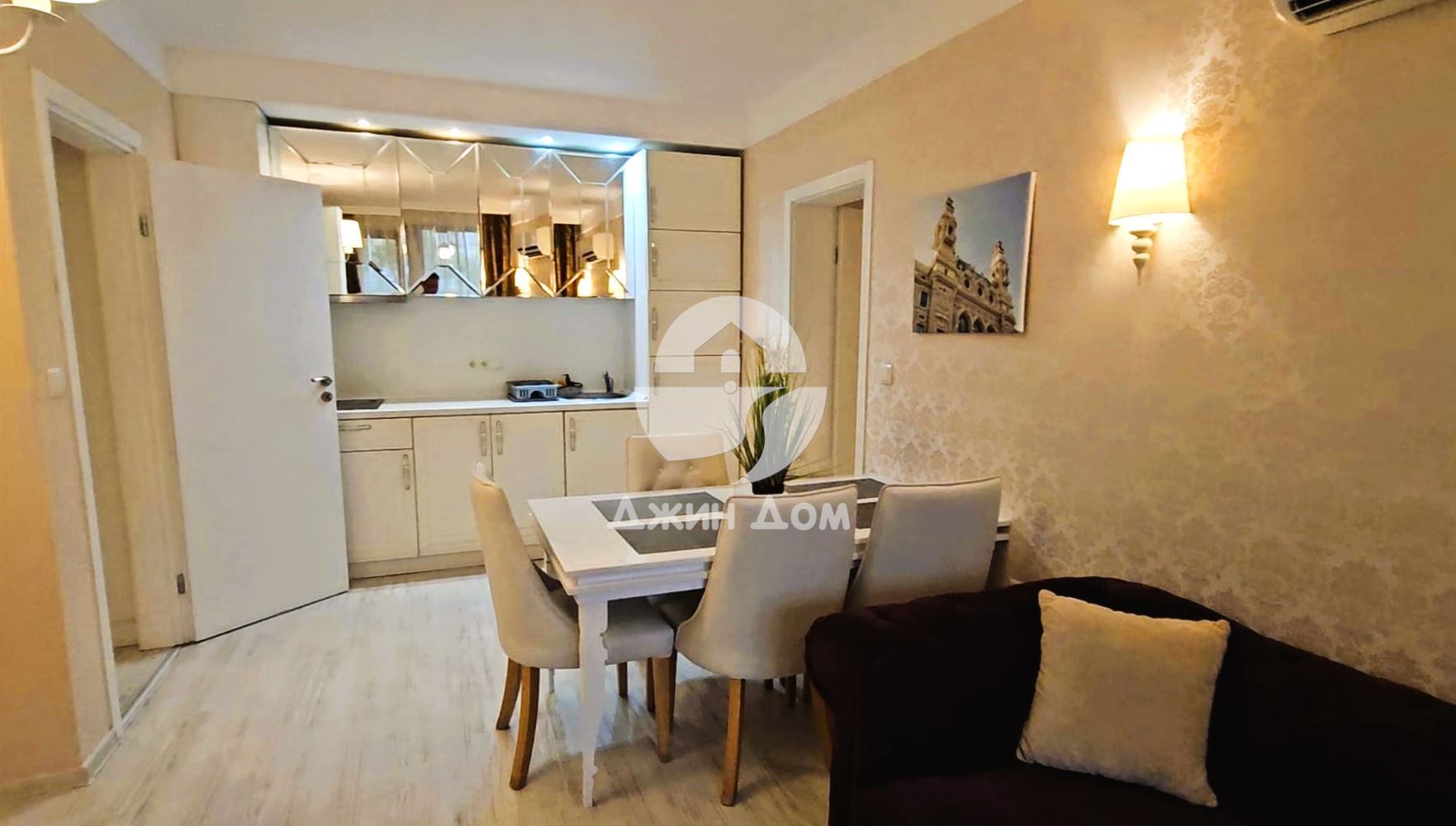 Многостаен апартамент в к-с Хармони Сюитс Монте Карло, Слънчев Бряг - 0