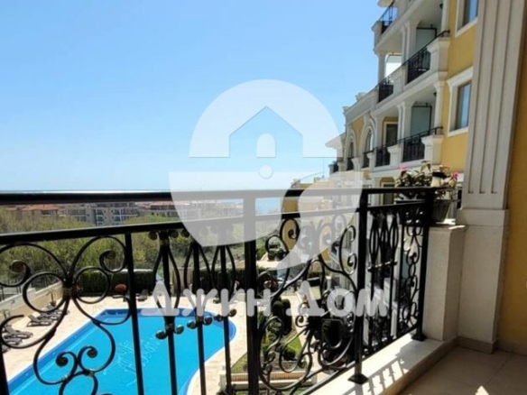 Тристаен апартамент с ГЛЕДКА МОРЕ в к-с „Вила Флоренция“, гр. Свети Влас - 0