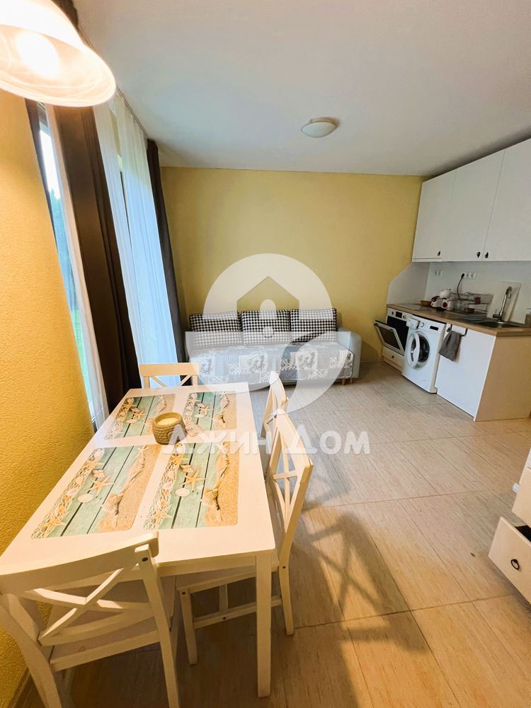 Просторен едностаен апартамент в к-с Грийн Лайф Бийч Резорт, Созопол - 0