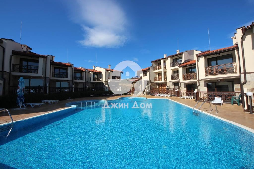 Таунхаус с ПАНОРАМА МОРЕ в к-с „Империал Хайтс“, с. Кошарица - 0