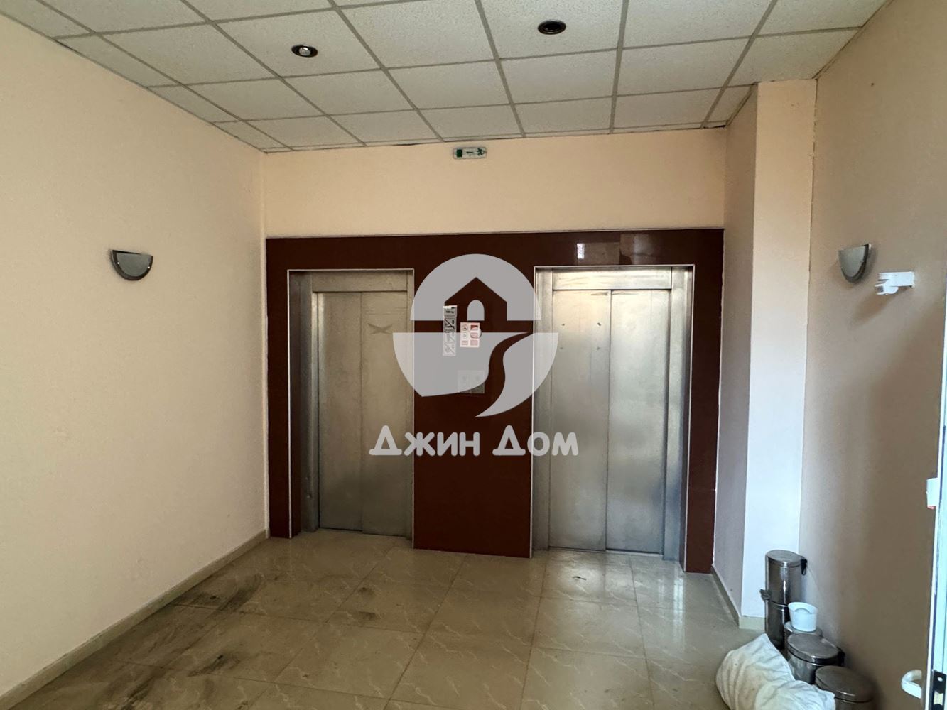 Триетажен корпус от хотел в к-с „Роял Сентрал“, к.к. Слънчев бряг - 0