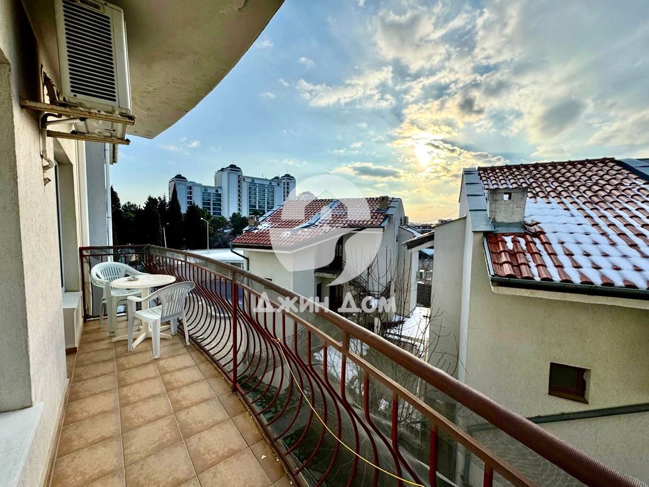 Просторен тристаен апартамент в к-с Белл Еър, гр. Свети Влас - 0