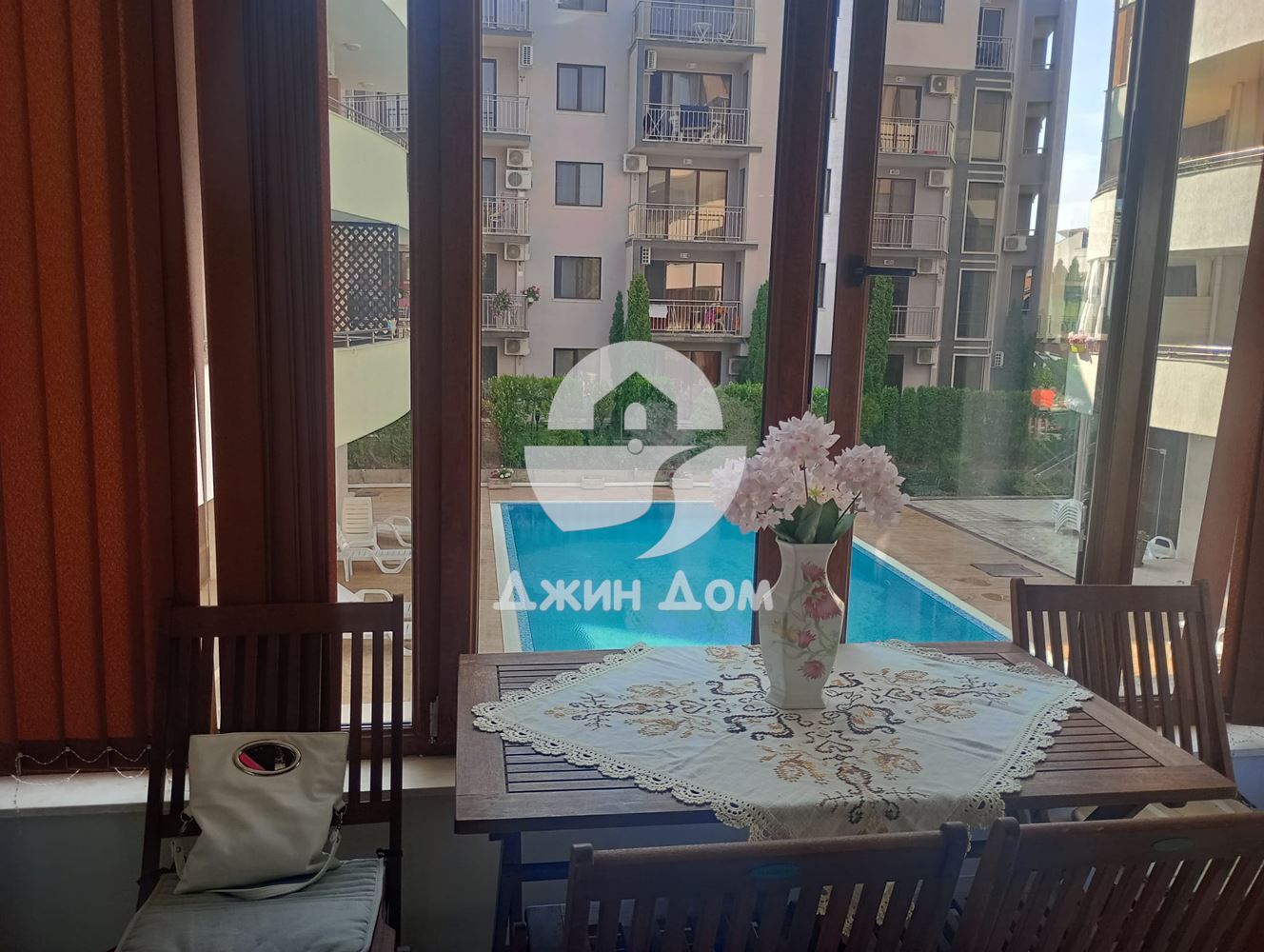 Тристаен апартамент в к-с „Идън“, к.к. Слънчев бряг - 0