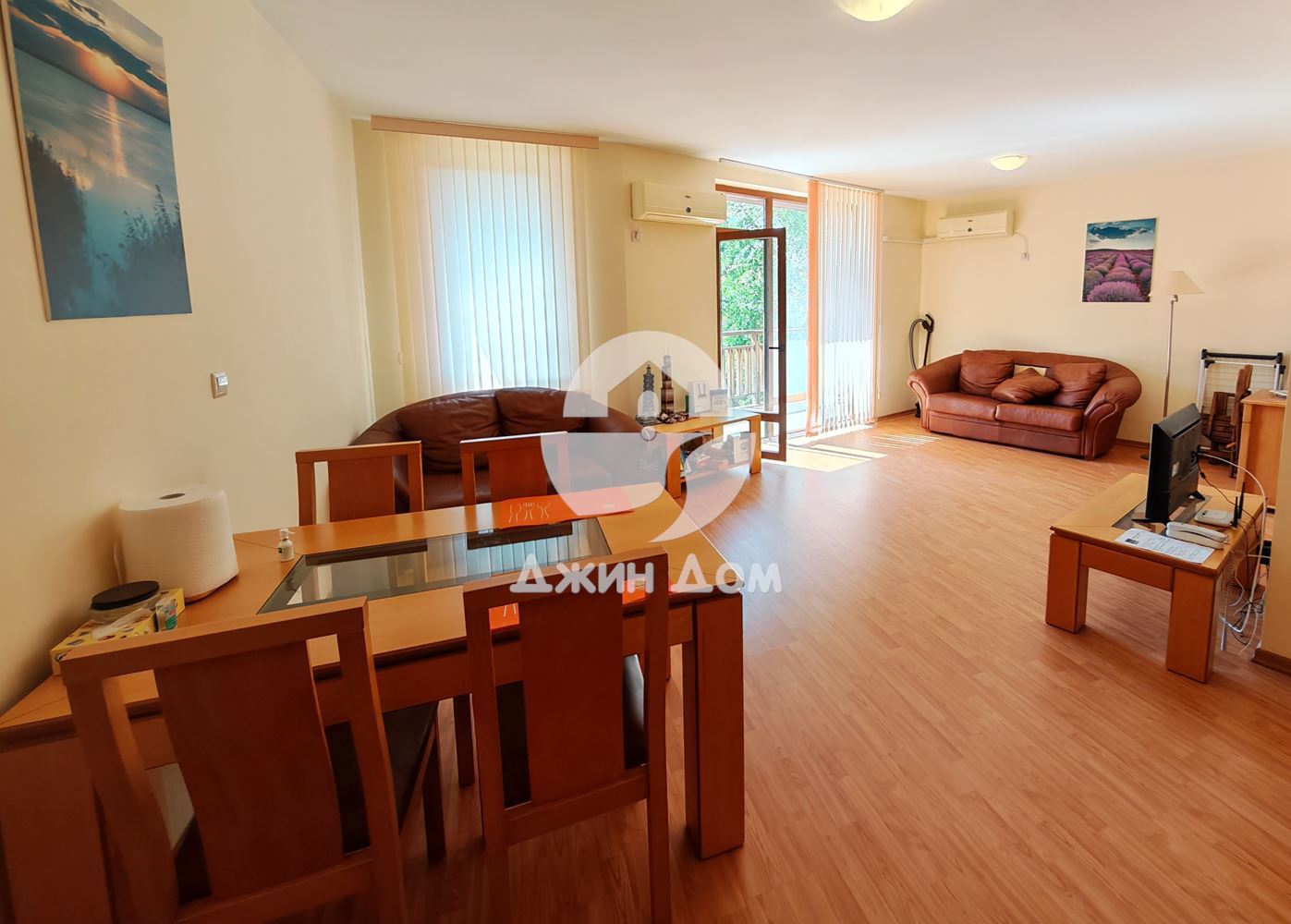 Просторен двустаен апартамент в к-с „Райска градина”, гр. Свети Влас - 0