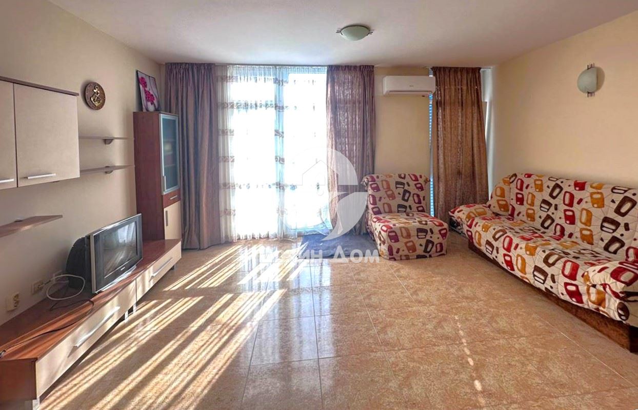 Просторен двустаен апартамент в к-с “Елит 4”, к.к. Слънчев бряг - 0