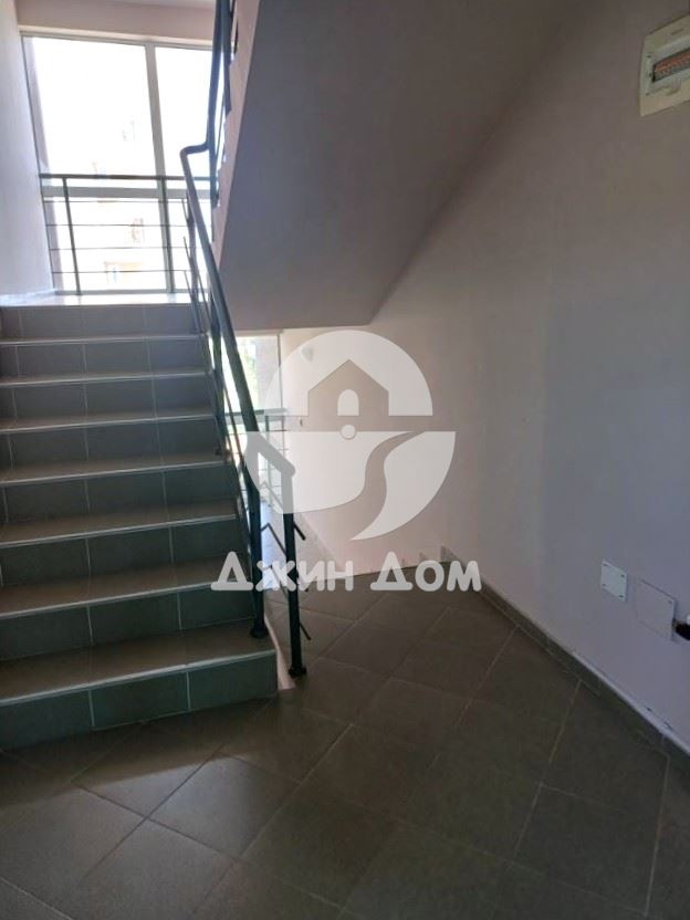 Едностаен апартамент в жилищна сграда БЕЗ ТАКСА, с. Равда - 0