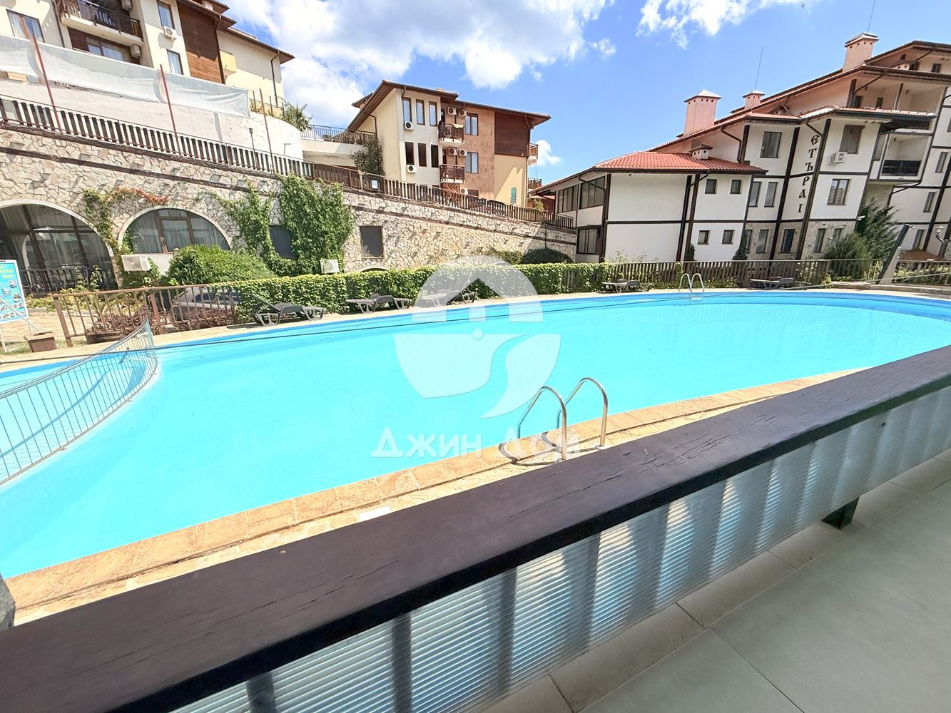 Просторен двустаен апартамент в к-с Етъра 1, гр. Свети Влас - 0