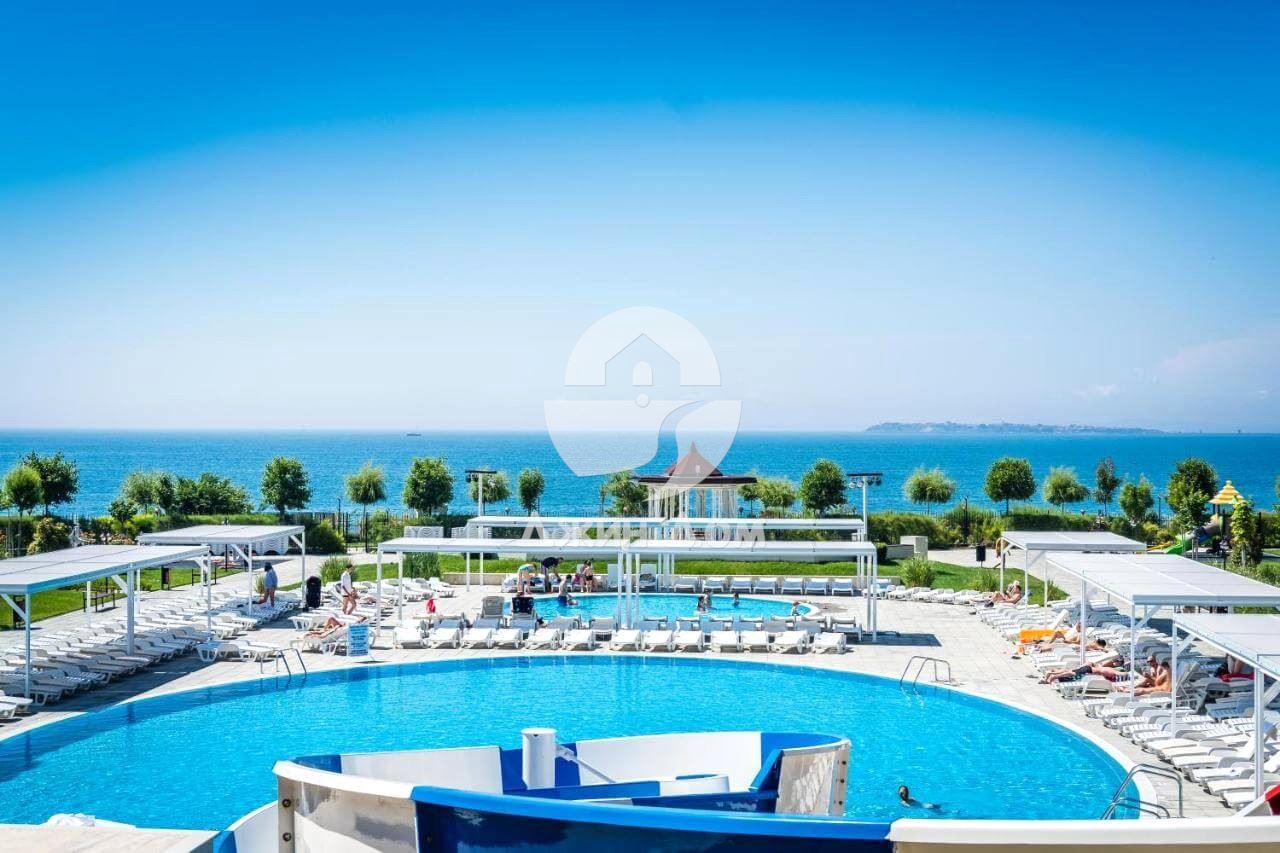 Едностаен апартамент с ПАНОРАМА МОРЕ в к-с Премиер Форт Бийч, Св. Влас - 0