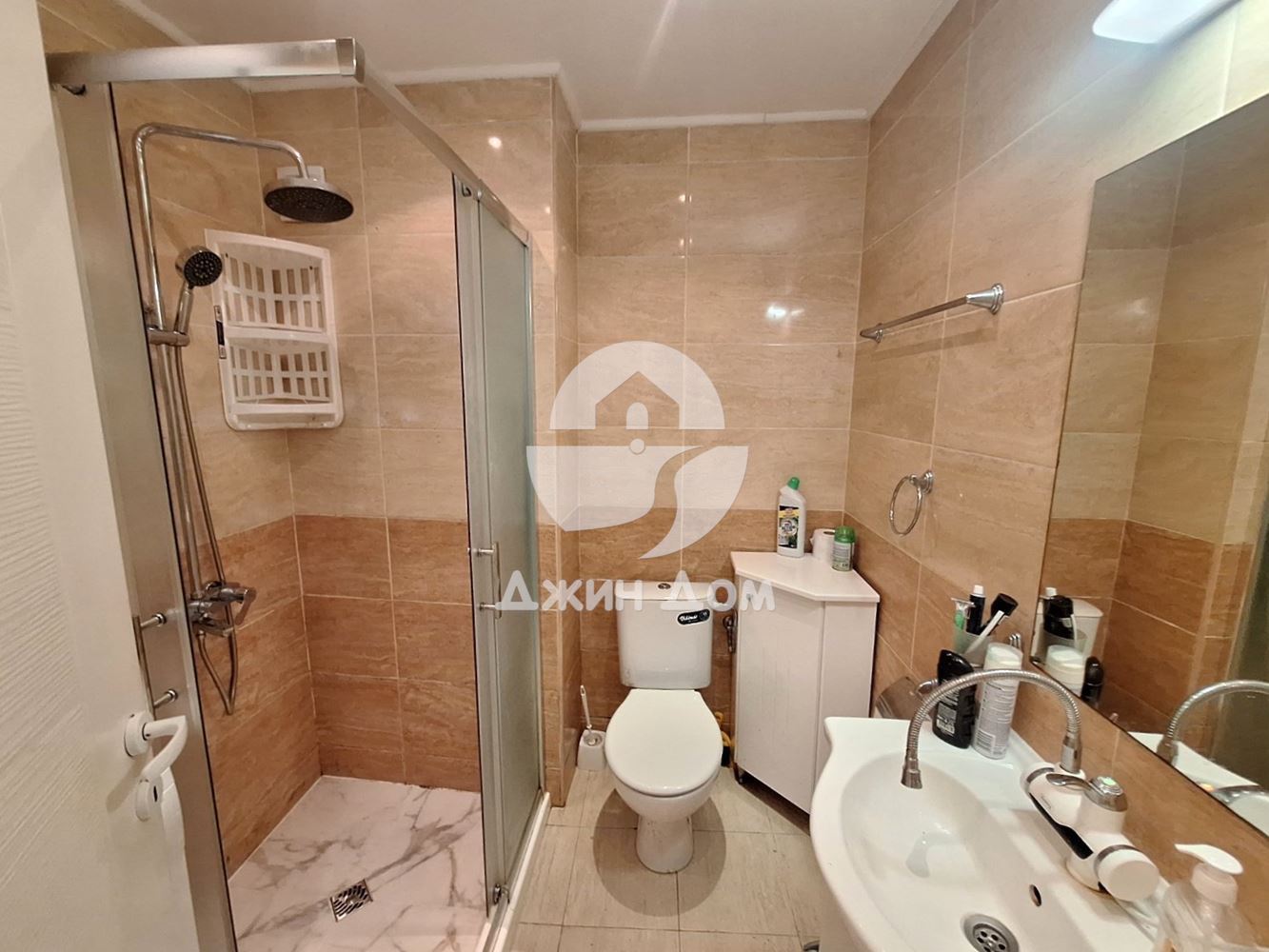 Тристаен апартамент на ПЪРВА ЛИНИЯ МОРЕ в к-с Рич 2, с. Равда - 0