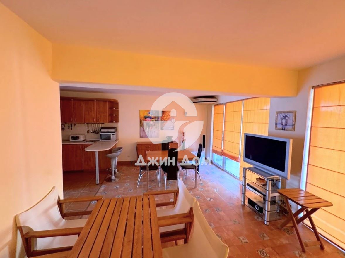 Двустаен апартамент в к-с „Каса Дел Мар“, гр. Свети Влас - 0