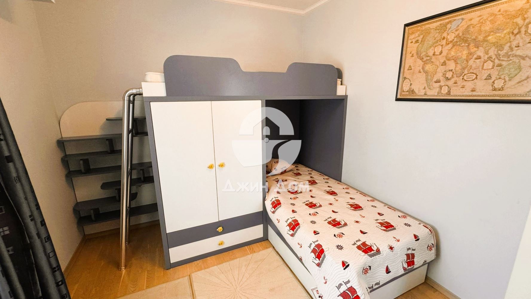 Четиристаен триетажен пентхаус в к-с „Естебан“, гр. Несебър - 0