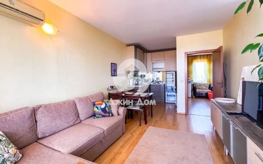 Двустаен апартамент с ГЛЕДКА МОРЕ в к-с „Рутланд Бийч 1“, с. Равда - 0