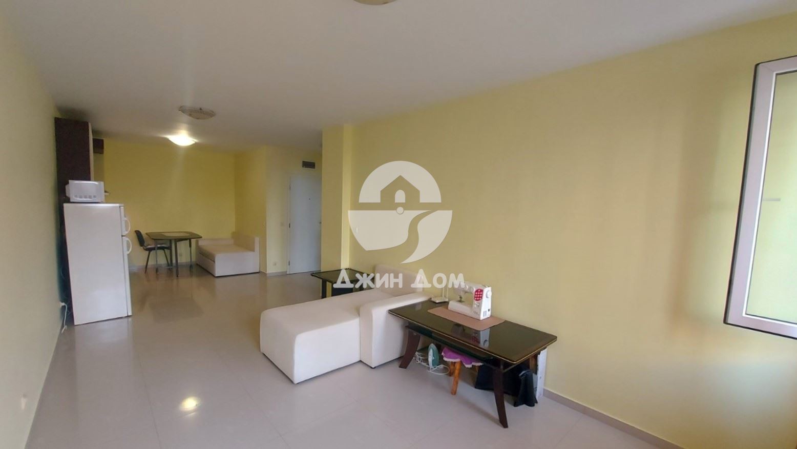 Апартамент с НИСКА ТАКСА ПОДДРЪЖКА в к-с Поморие Бийч Резорт, Поморие - 0