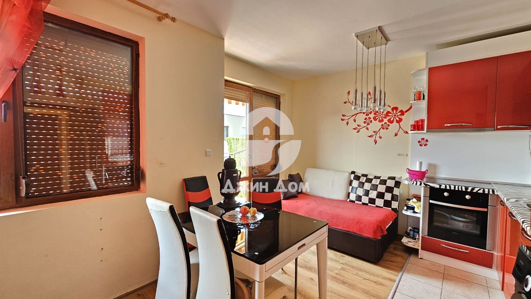 Тристаен апартамент в к-с „Елитония 3“, с. Равда - 0