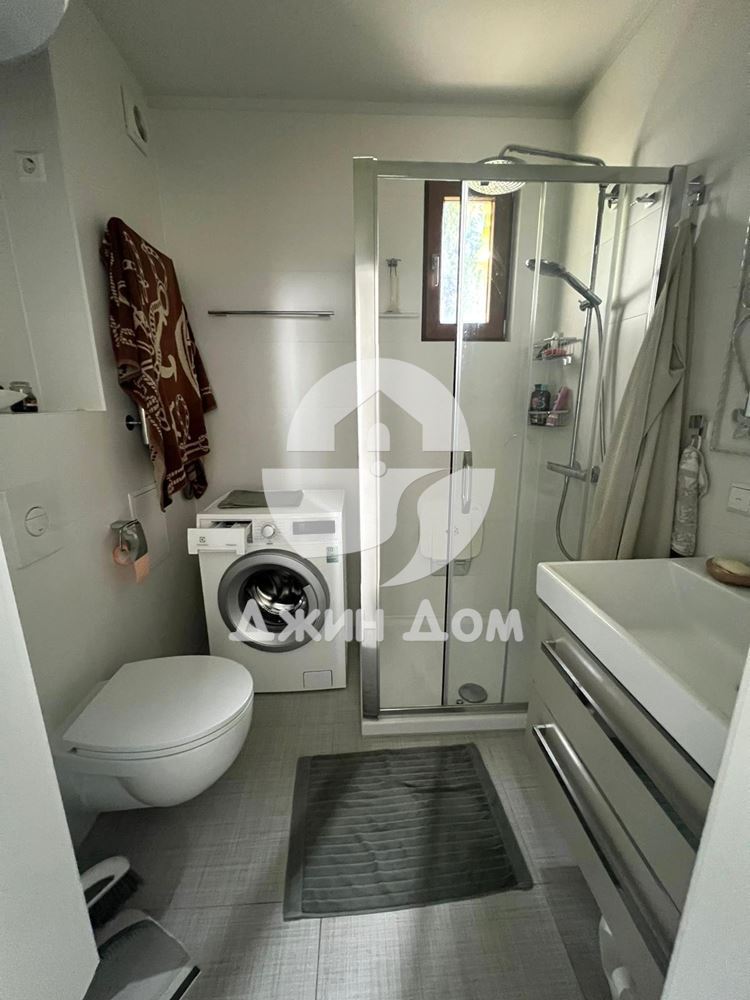 Тристаен апартамент с ГЛЕДКА МОРЕ в к-с „Роял Бей“, гр. Свети Влас - 0