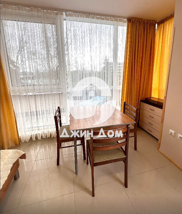 Просторен едностаен апартамент в к-с Гранд Камелия, к.к. Слънчев бряг - 0