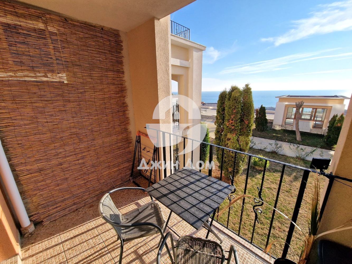 Двустаен апартамент с ПАНОРАМА МОРЕ в к-с Сий Форт Клуб, гр.Свети Влас - 0