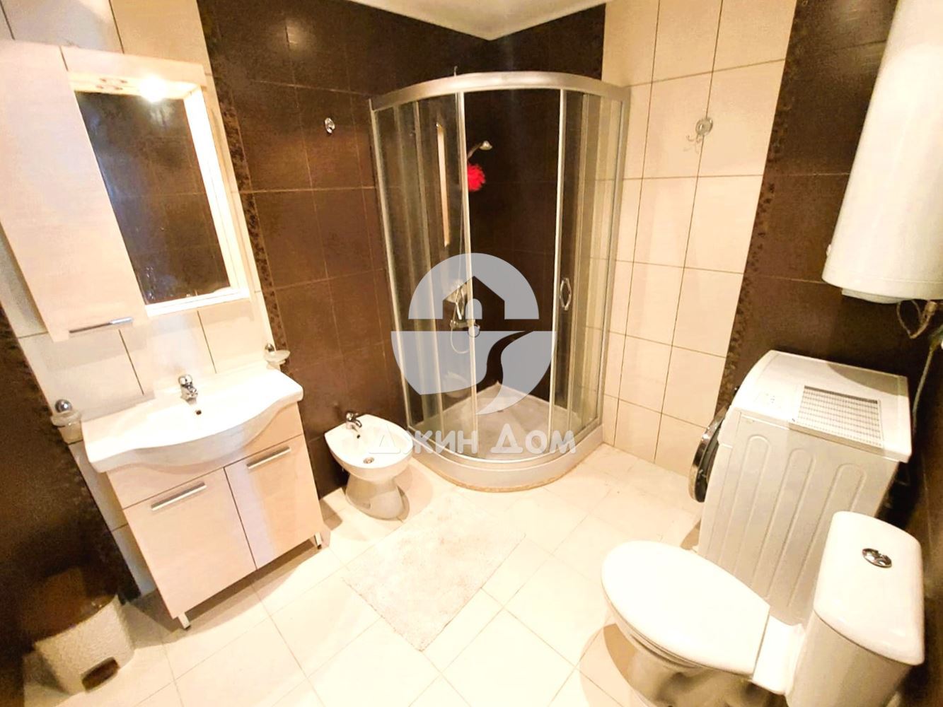 Просторен тристаен апартамент с ПАНОРАМА МОРЕ в к-с „Рич 3“, с. Равда - 0