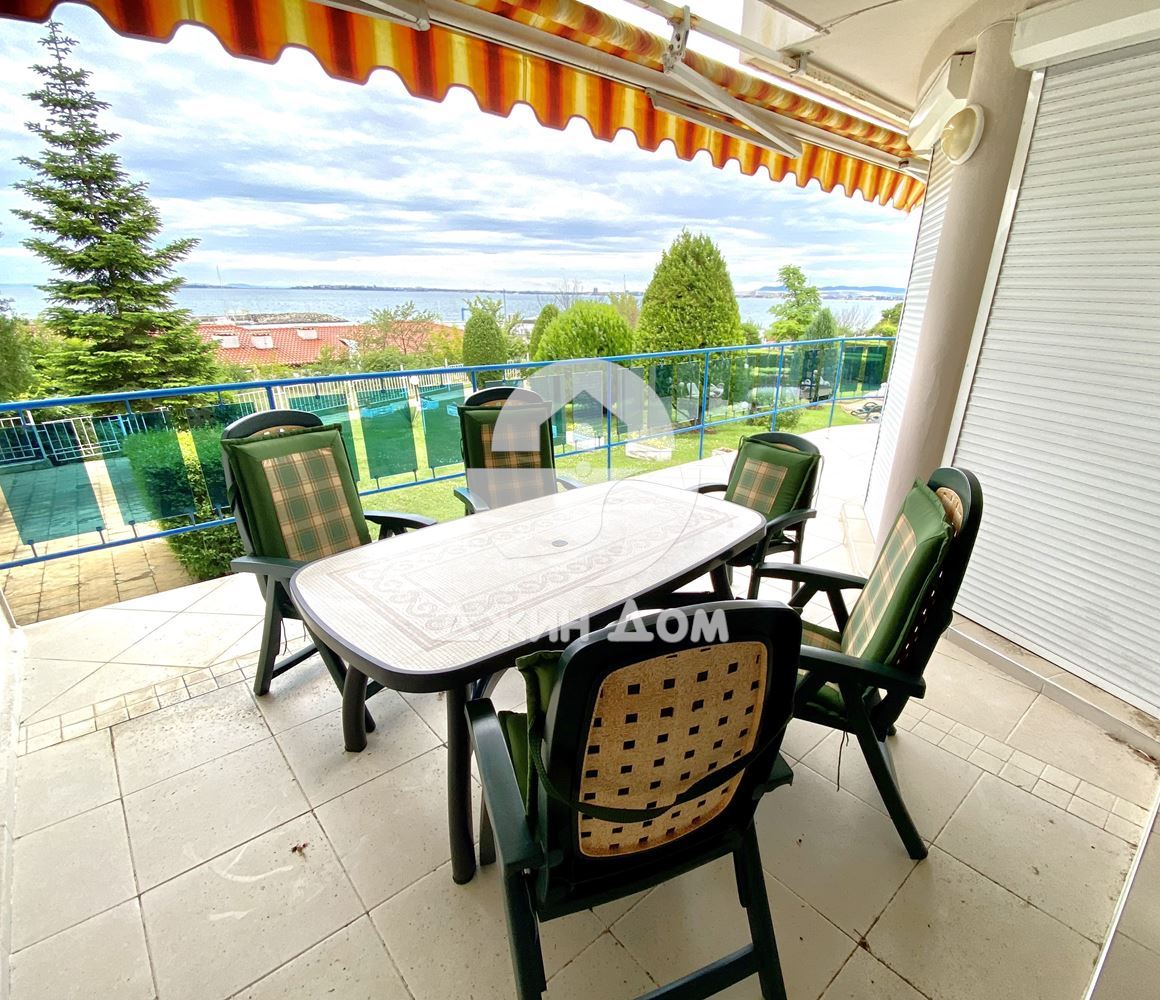 Двуетажна къща с ФРОНТАЛНА ГЛЕДКА МОРЕ в к-с „Ривиера“, гр. Свети Влас - 0