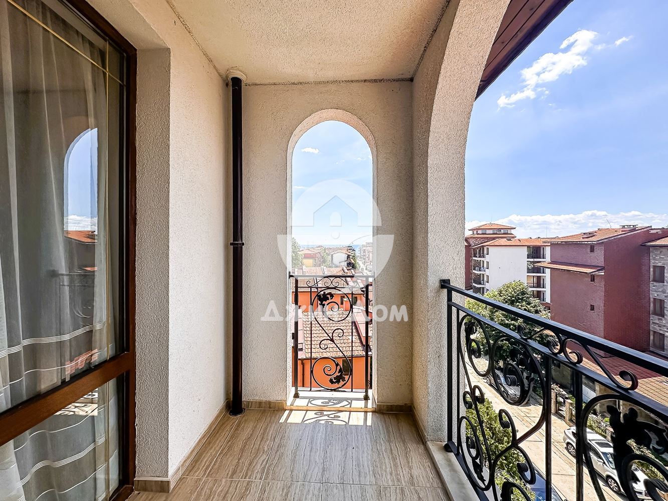 Многостаен триетажен пентхаус с ПАНОРАМА МОРЕ в к-с Естебан, Несебър - 0