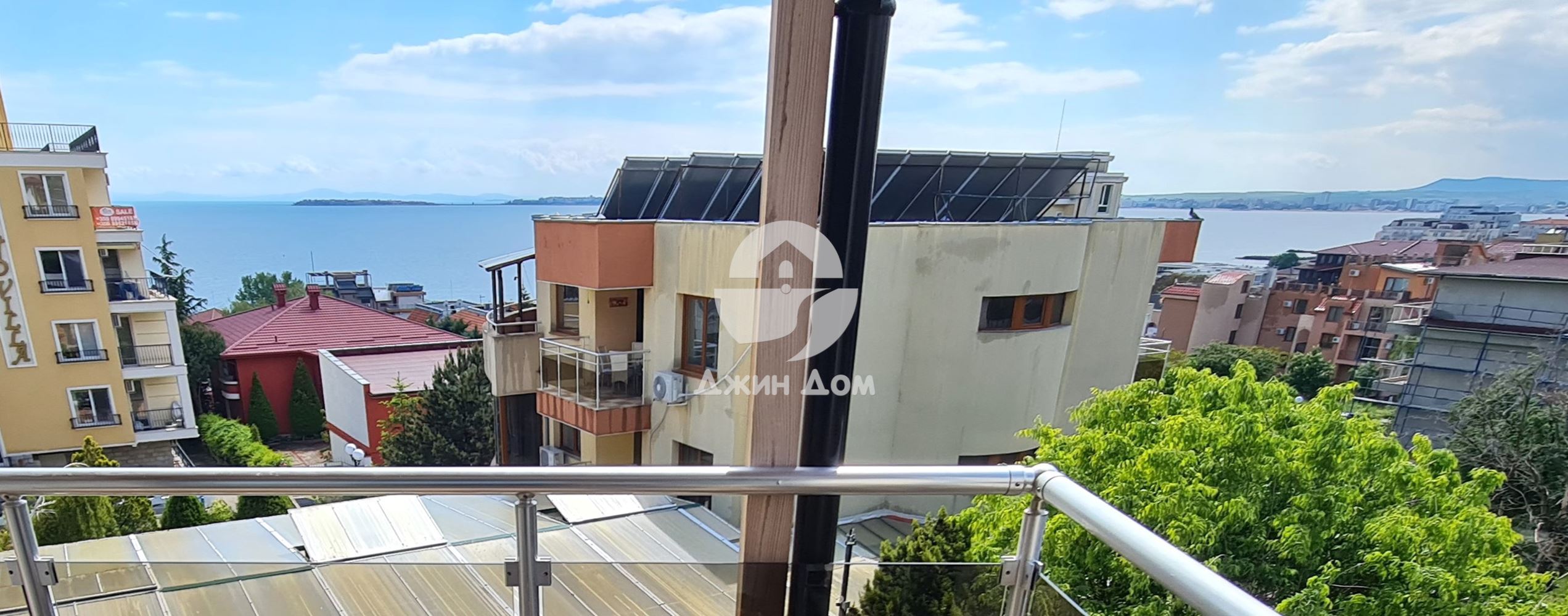 Просторен тристаен апартамент с ГЛЕДКА МОРЕ в к-с „Сирена“, Свети Влас - 0