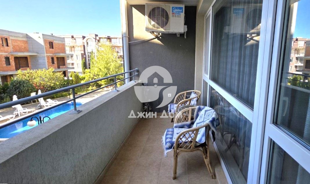 Двустаен апартамент с НИСКА ТАКСА ПОДДРЪЖКА в к-с Бътерфлай, Св, Влас - 0