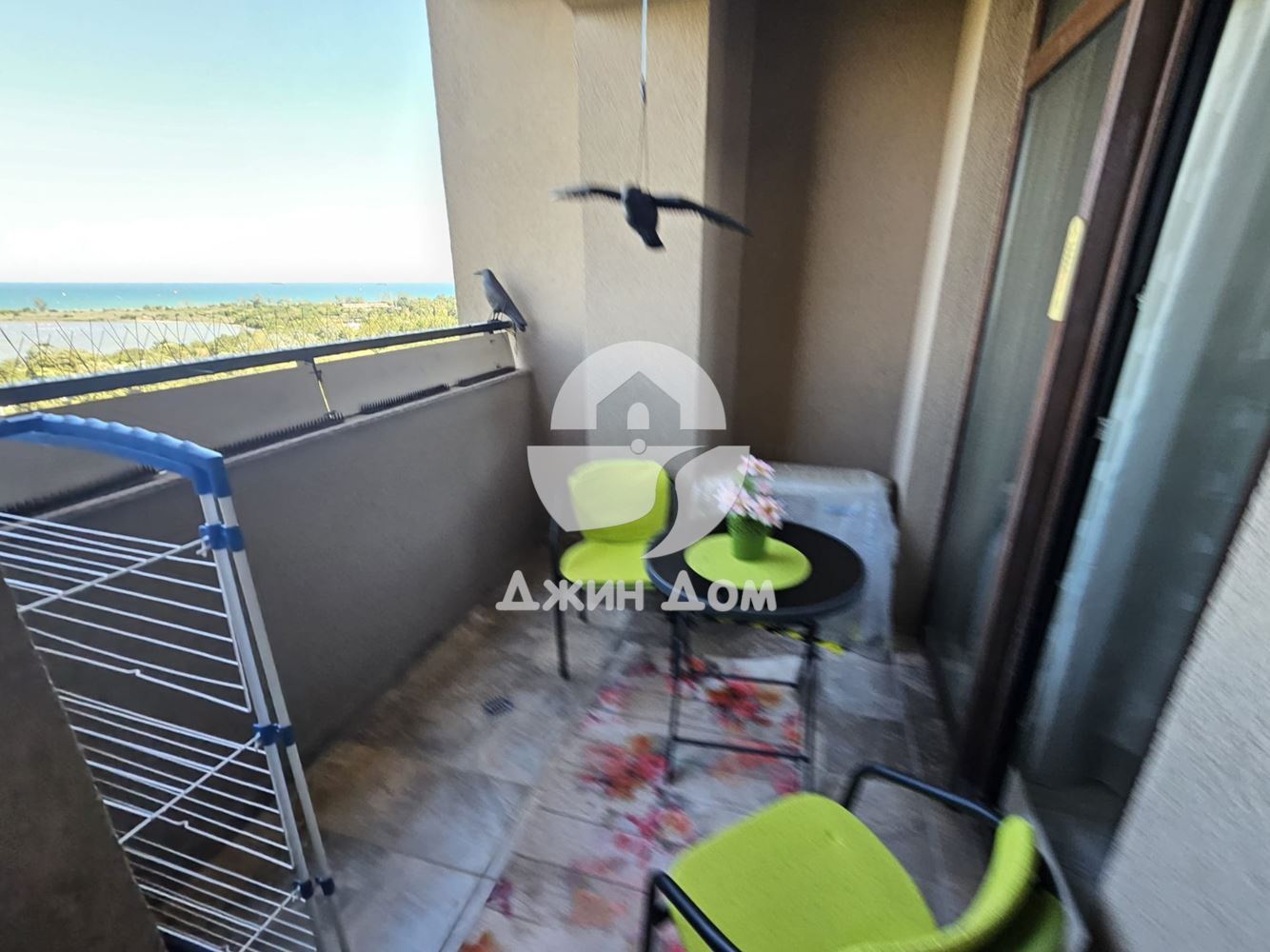 Двустаен апартамент с ПАНОРАМА МОРЕ в к-с „Лазурен Бряг“, гр. Бургас - 0