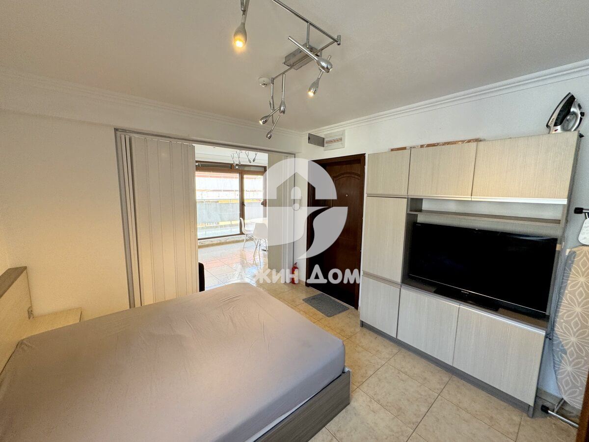 Едностаен апартамент с ГЛЕДКА МОРЕ в к-с Лазур 4, гр. Свети Влас - 0