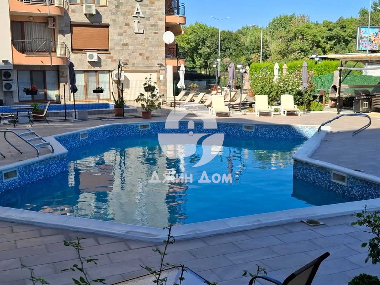 Двустаен апартамент с ГЛЕДКА МОРЕ в к-с „Бриз“, гр. Свети Влас - 0