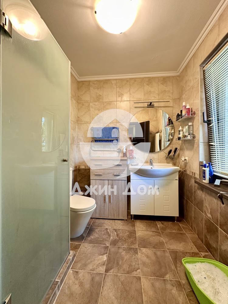 Двуетажна къща с ГЛЕДКА МОРЕ в с. Кошарица - 0