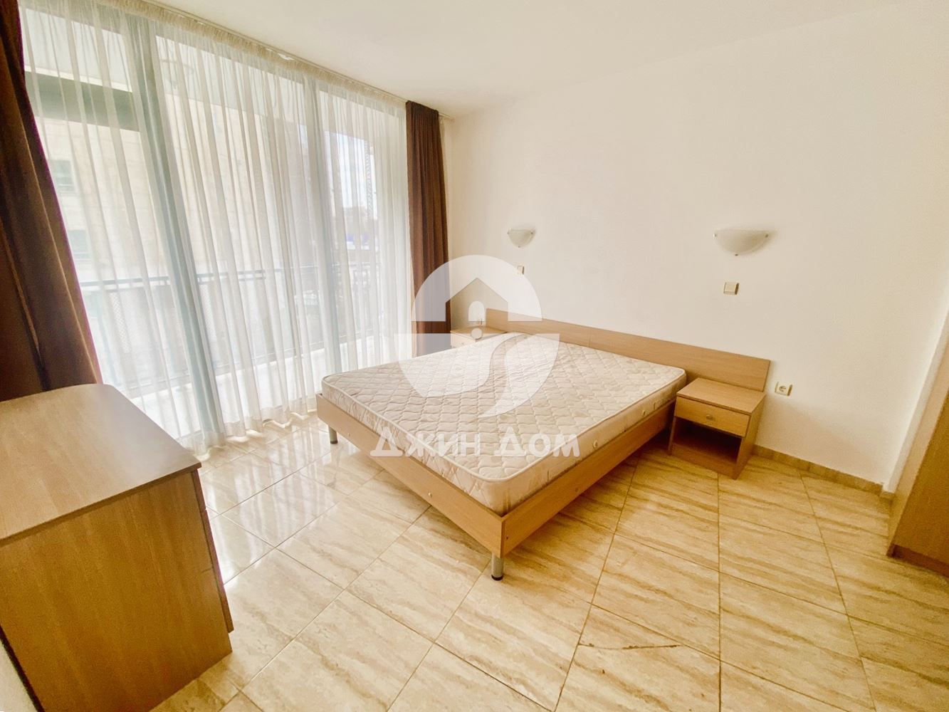 Просторен двустаен апартамент в к-с Колизеум, Слънчев бряг - 0