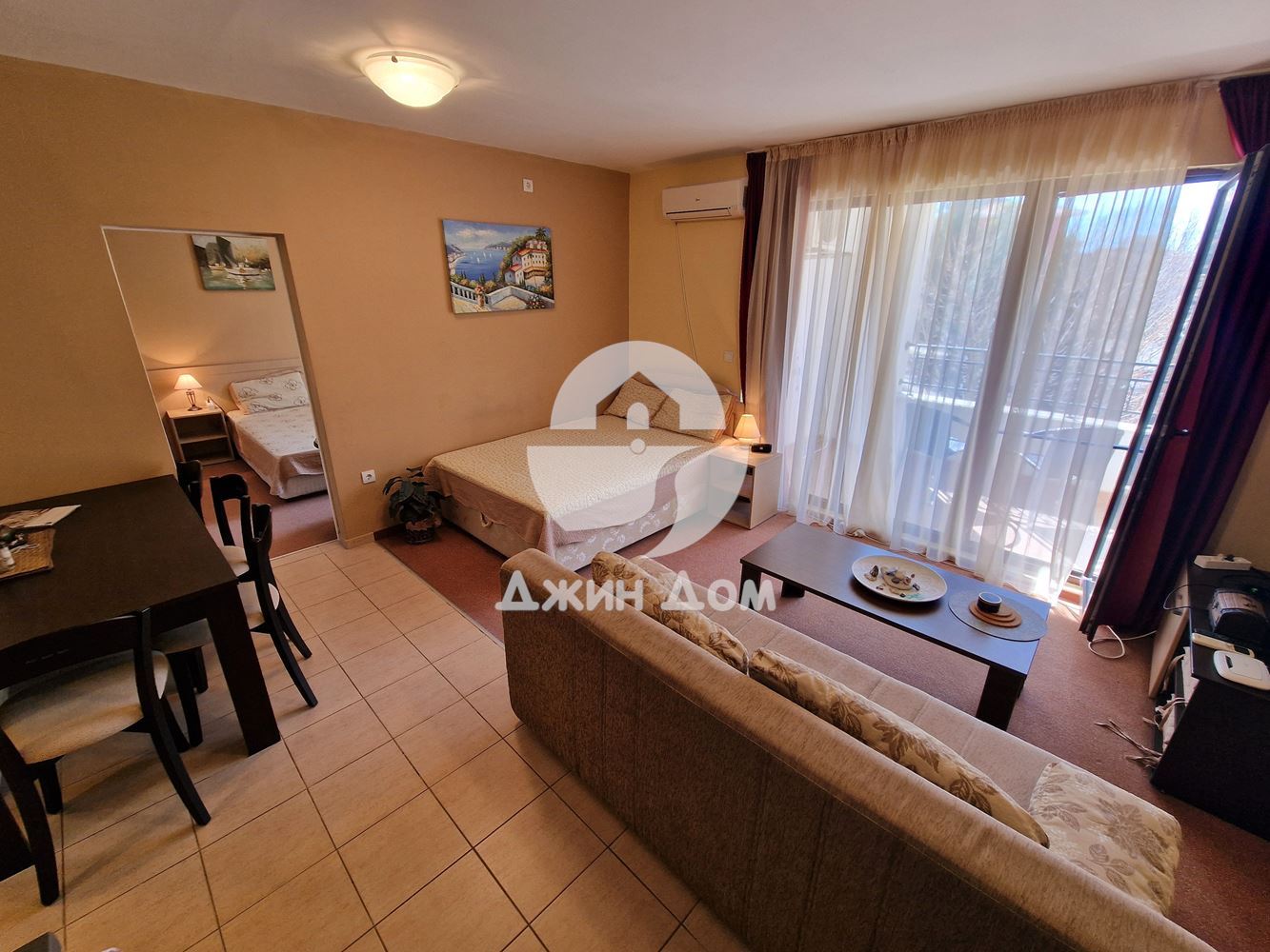 Двустаен апартамент на ПЪРВА ЛИНИЯ МОРЕ в к-с Марина Kейп, гр. Ахелой - 0