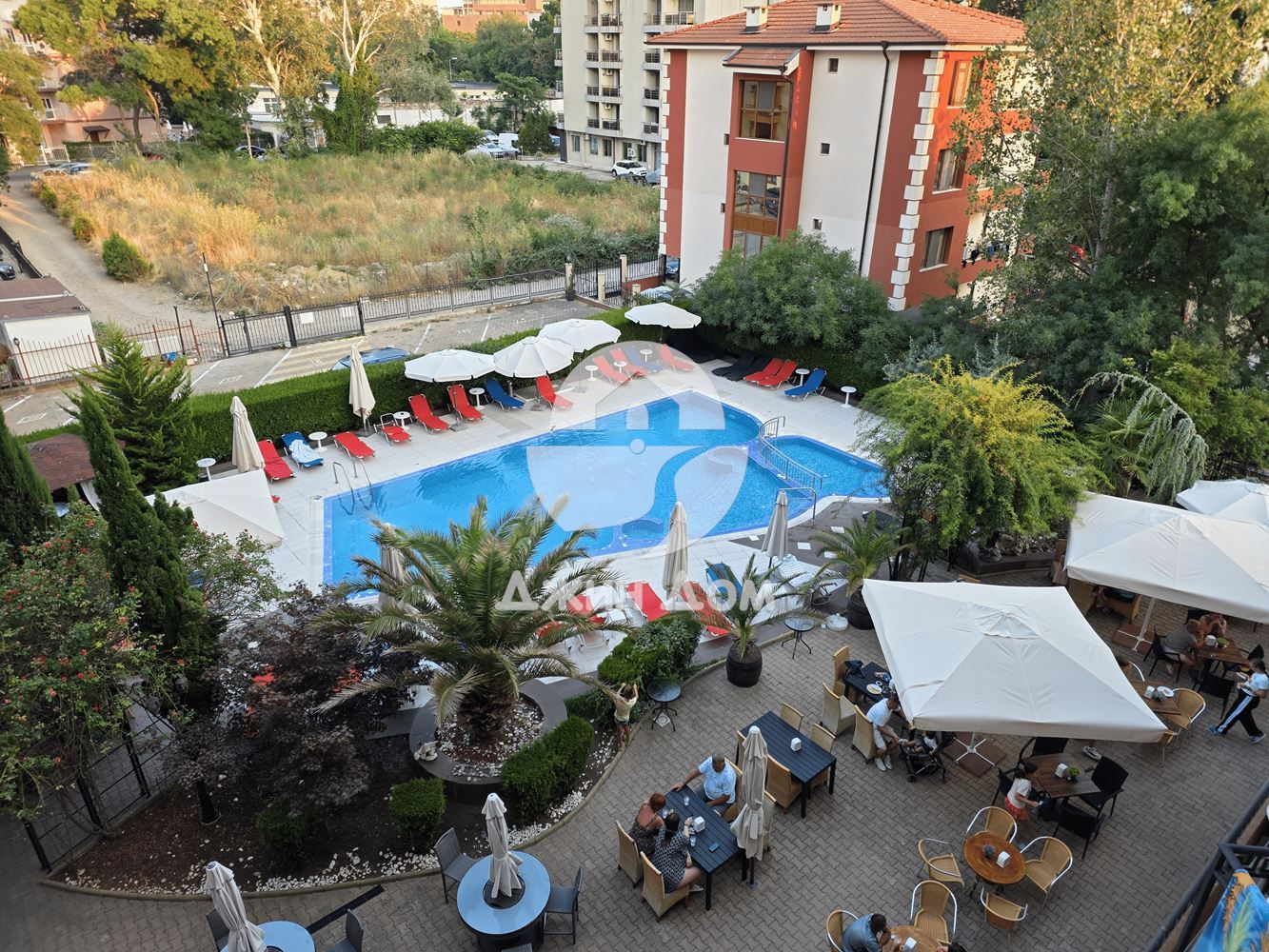 Едностаен апартамент в к-с „Бахами Резиденс“, к.к. Слънчев бряг - 0