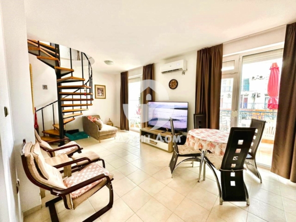 Просторен четиристаен мезонет в к-с Съни Дей 3, к.к. Слънчев бряг - 0